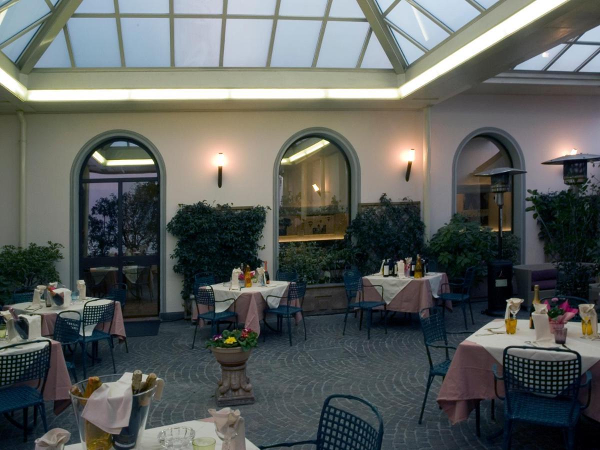 Hotel Verdi Boutique Hotel Parma Ngoại thất bức ảnh