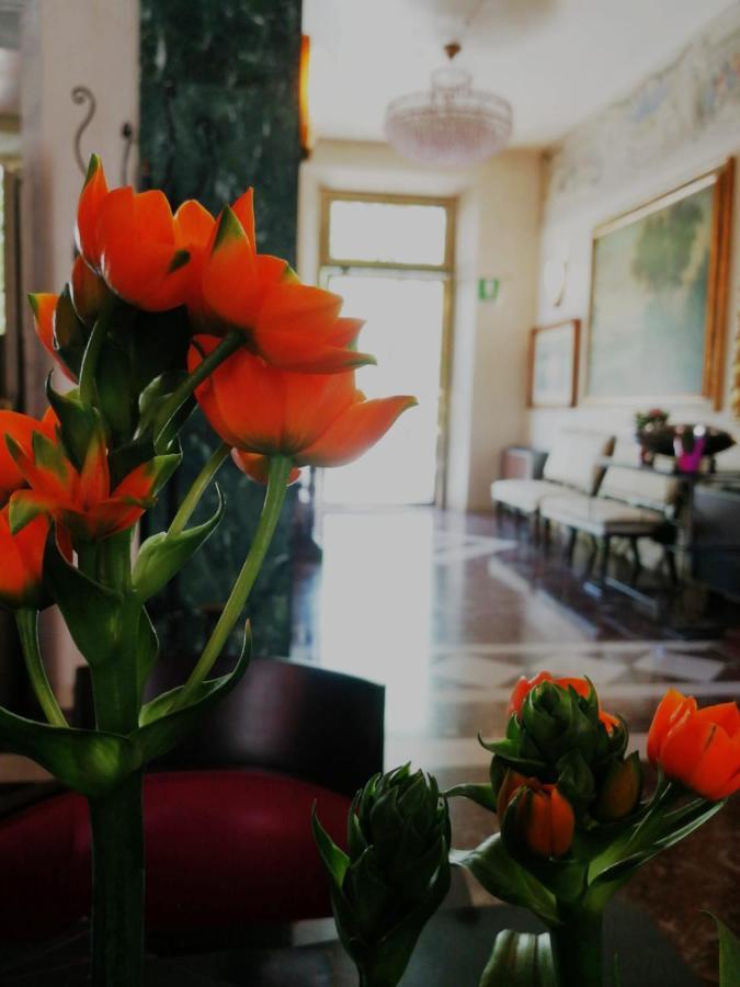 Hotel Verdi Boutique Hotel Parma Ngoại thất bức ảnh